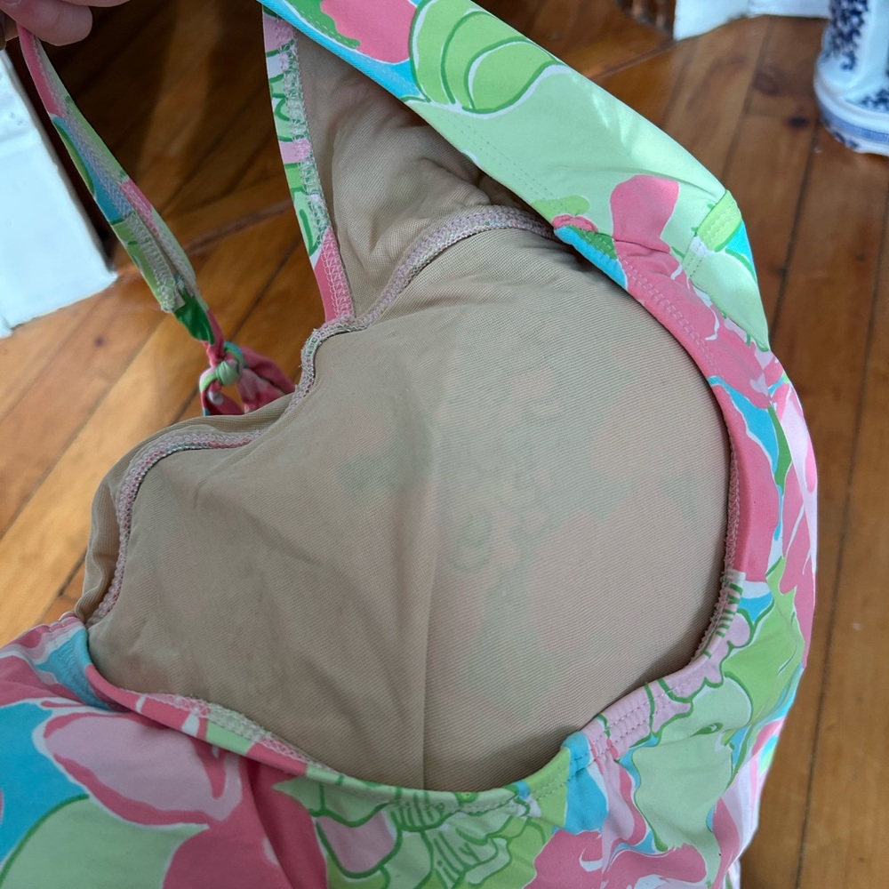 ☀️3/$25 Lilly Pulitzer vintage floral pink green blue swimsuit halter 10 - Picture 6 of 6